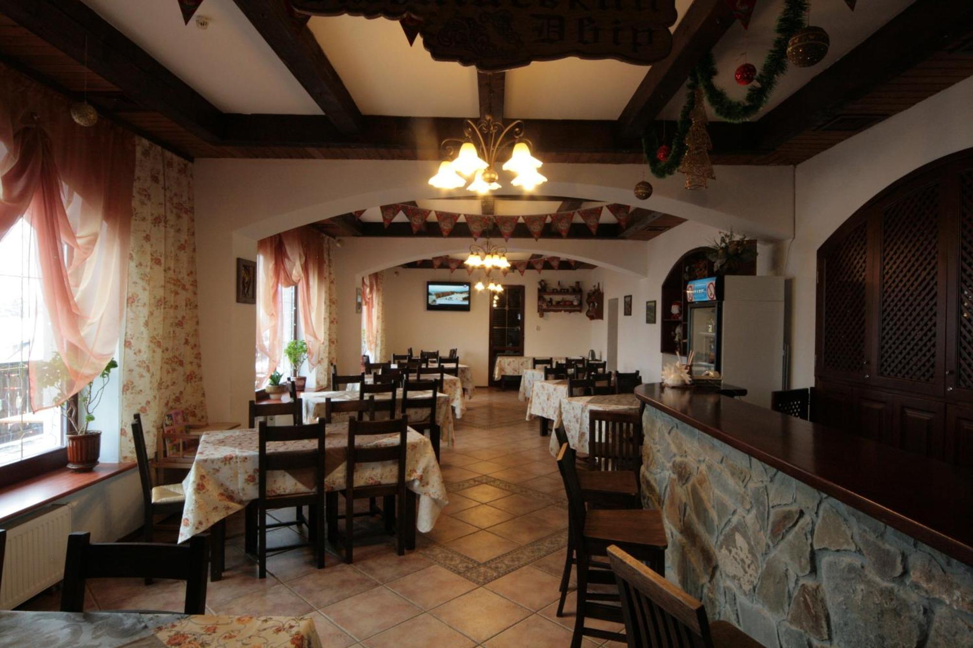 Alpenhof Pansion Hotel Slavske Ngoại thất bức ảnh