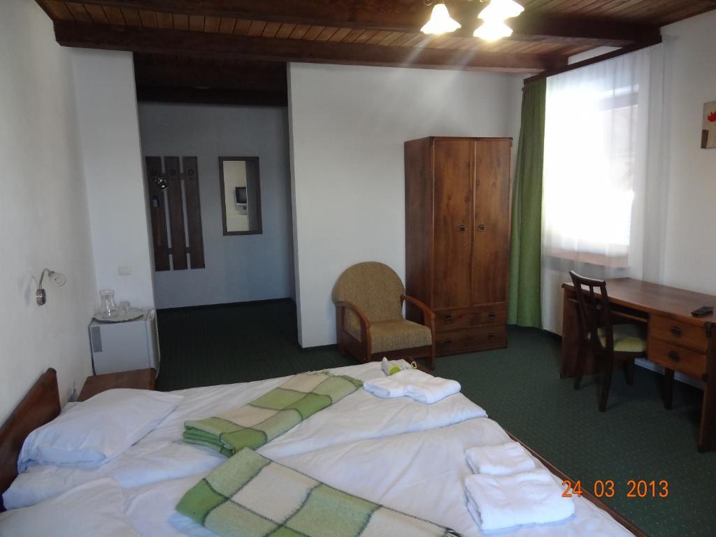 Alpenhof Pansion Hotel Slavske Phòng bức ảnh