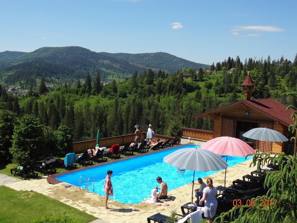 Alpenhof Pansion Hotel Slavske Ngoại thất bức ảnh